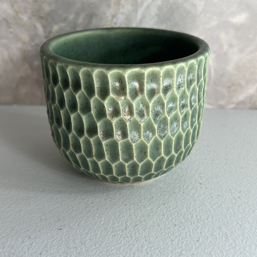 Cuarto Suspiro Oaxaca Pottery Vase 3" Tall Green Textured Hand Made in Mexico